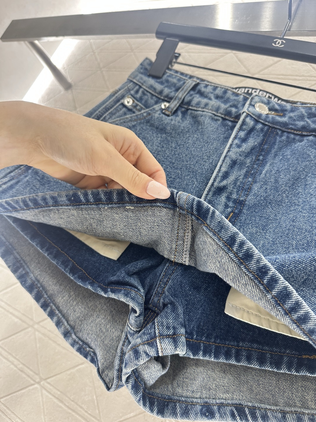 ♥Alexander wan*♥2026新品上架 牛仔前挡式裙裤定制YB斜纹棉牛仔材质，质感高级，挺括有