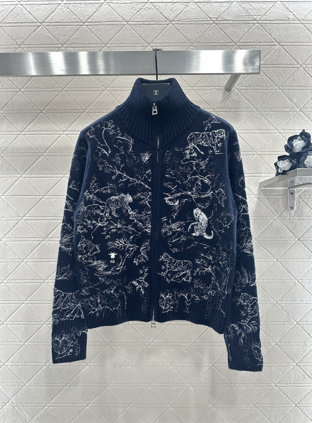 ♥Dio*♥2026新品上架 刺绣提花针织拉链外套定制YB羊毛纱线织造，穿搭舒适，质感十足，立领针织外套