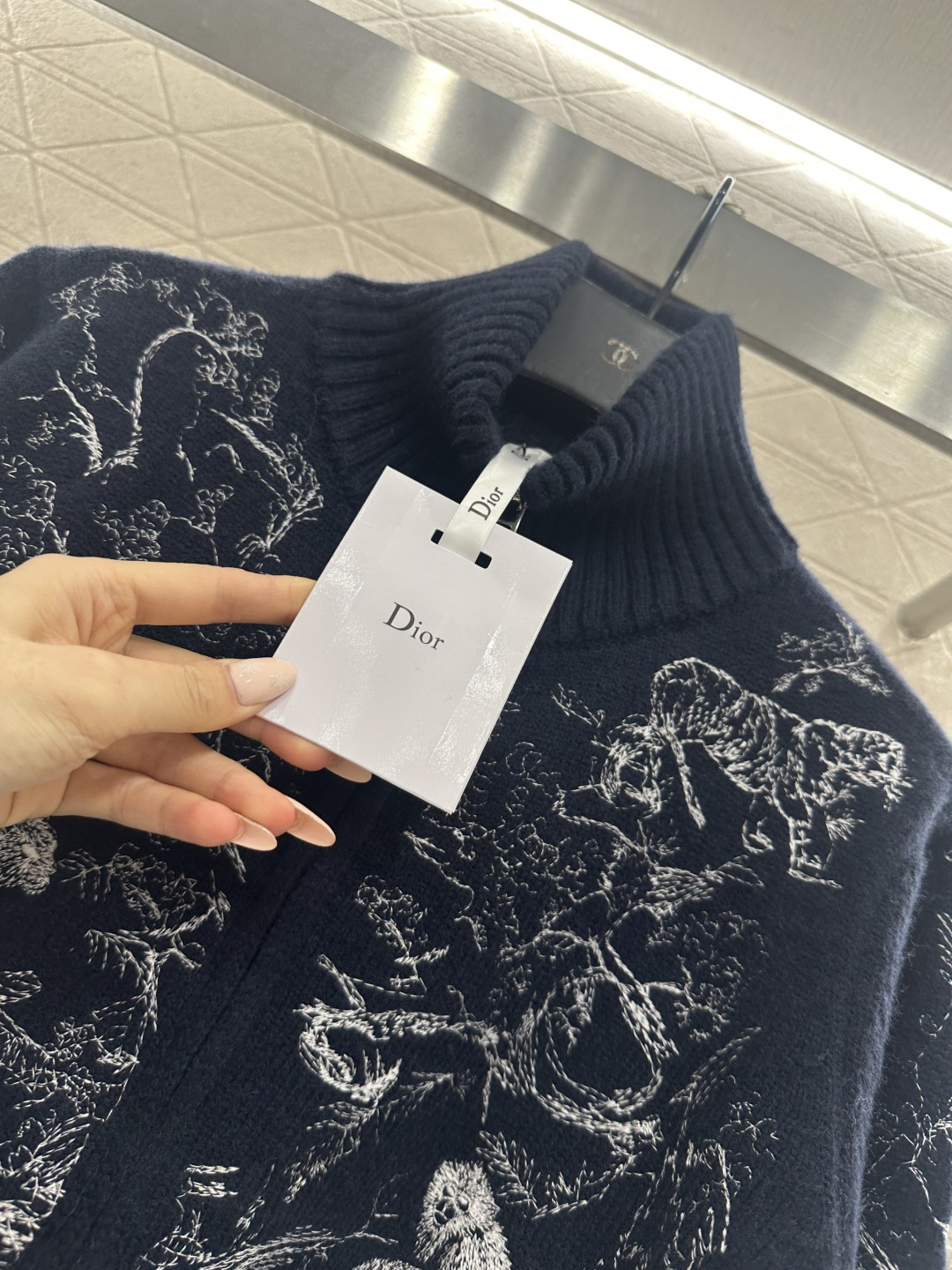 ♥Dio*♥2026新品上架 刺绣提花针织拉链外套定制YB羊毛纱线织造，穿搭舒适，质感十足，立领针织外套