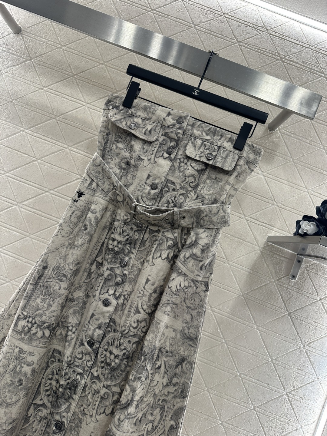 ♥Dio*♥2026新品上架 印花牛仔抹胸连衣裙定制YB斜纹棉牛仔材质，质感高级，品相十足，水洗工艺均匀