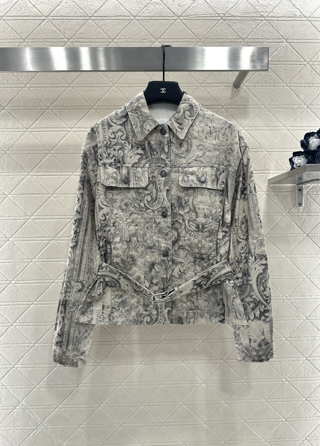 ♥Dio*♥2026新品上架 印花牛仔外套长裤套装定制YB斜纹棉牛仔材质，质感高级，品相十足，水洗工艺均