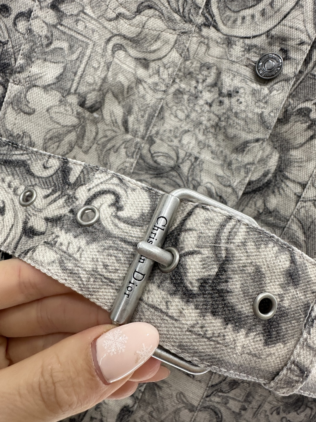 ♥Dio*♥2026新品上架 印花牛仔外套长裤套装定制YB斜纹棉牛仔材质，质感高级，品相十足，水洗工艺均