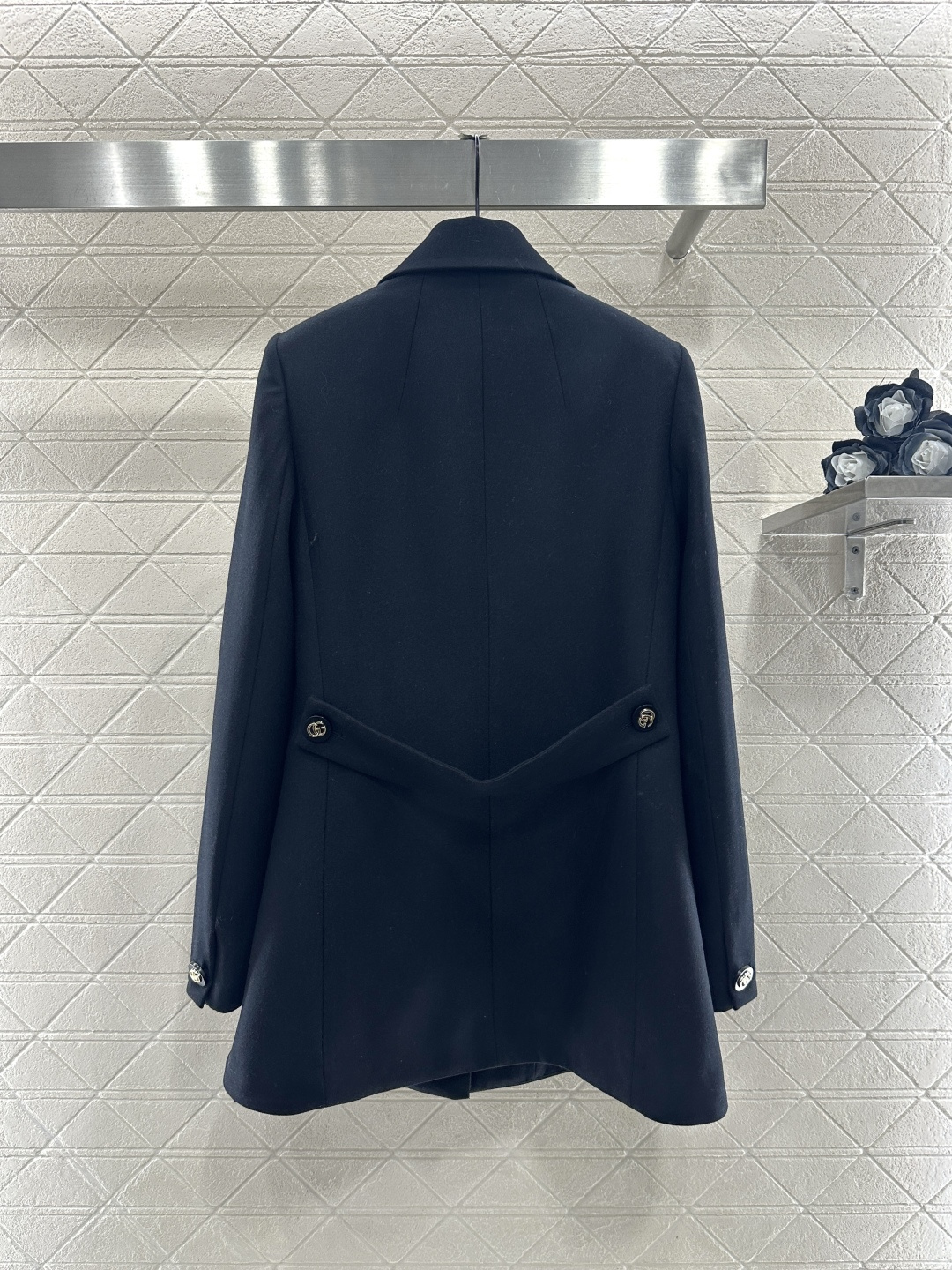 ♥Gucc*♥2025新品上架 正肩翻领中长款大衣定制YB进口百分百羊毛材质，质感品相绝佳，中长款翻领毛