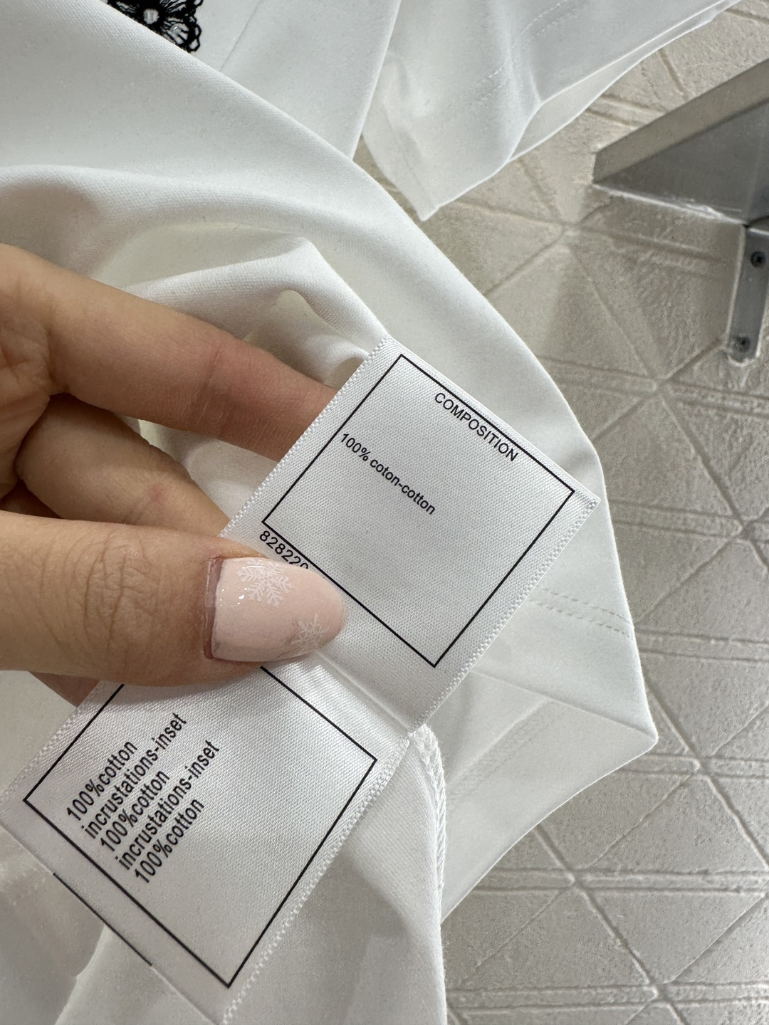 ♥Chane*♥2026新品上架 蕾丝刺绣徽标𝑇𝑒𝑒定制YB丝光全棉材质，透气舒适，质感十足，常规短袖T