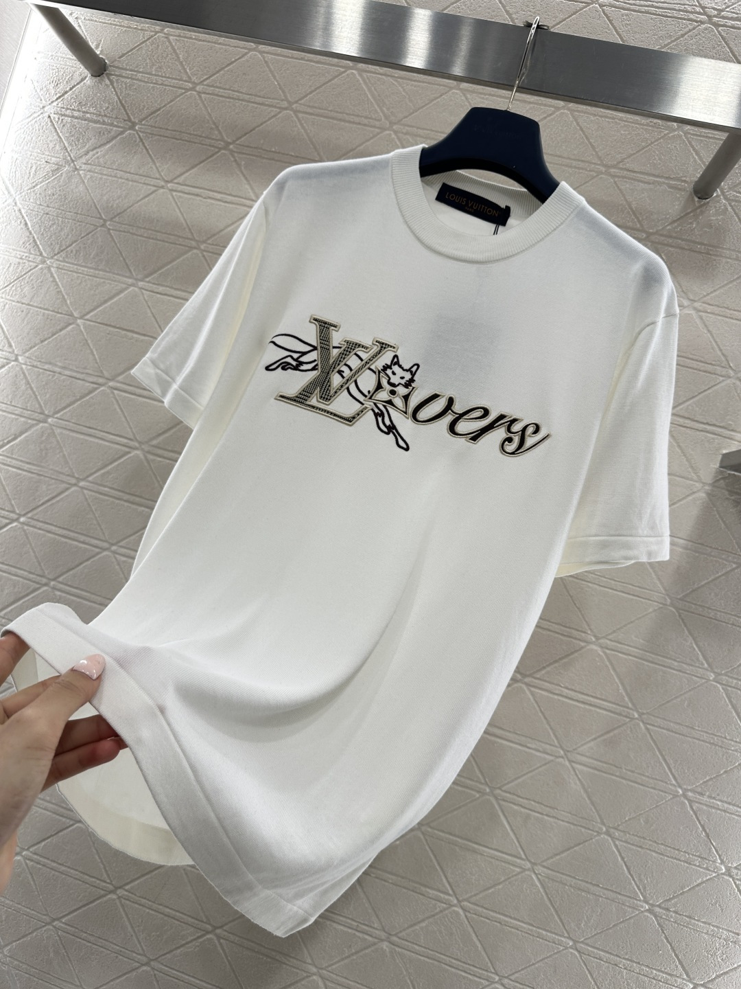 ♥Louis vuitto*♥2026新品上架 撞色刺绣狐狸徽标短袖定制YB丝绵纱线织造，透气舒适，质感