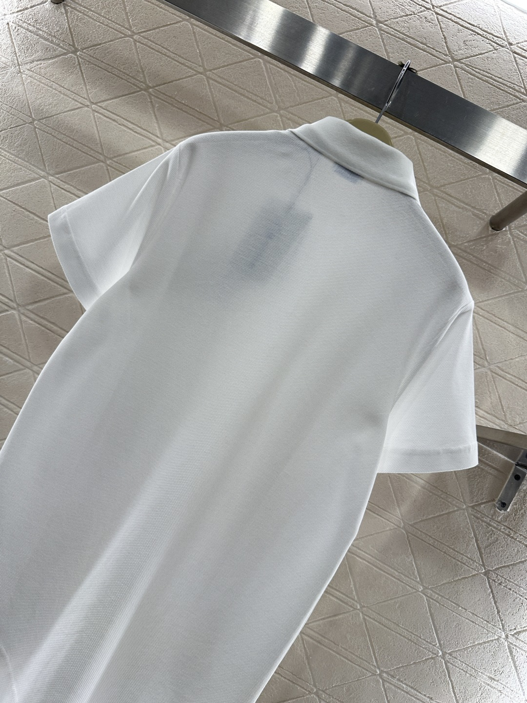 ♥BBR*♥2026新品上架 刺绣战马𝑝𝑜𝑙𝑜短袖定制YB朱地全棉材质，自带空洞，穿搭吸湿透气，品相十足