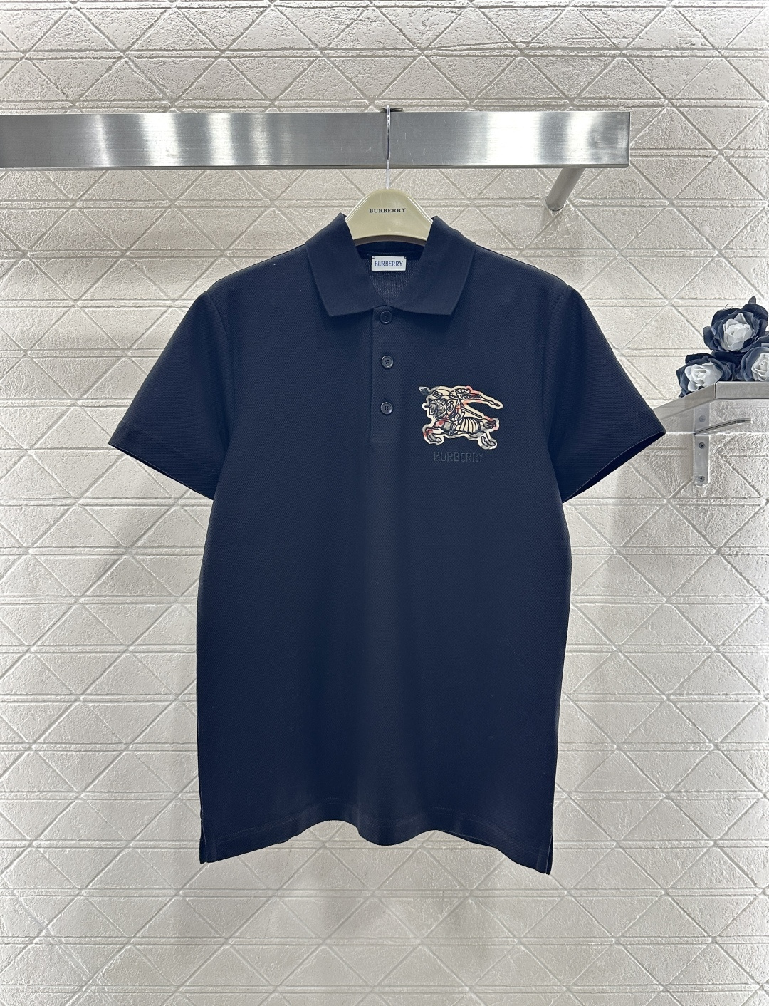 ♥BBR*♥2026新品上架 刺绣战马𝑝𝑜𝑙𝑜短袖定制YB朱地全棉材质，自带空洞，穿搭吸湿透气，品相十足