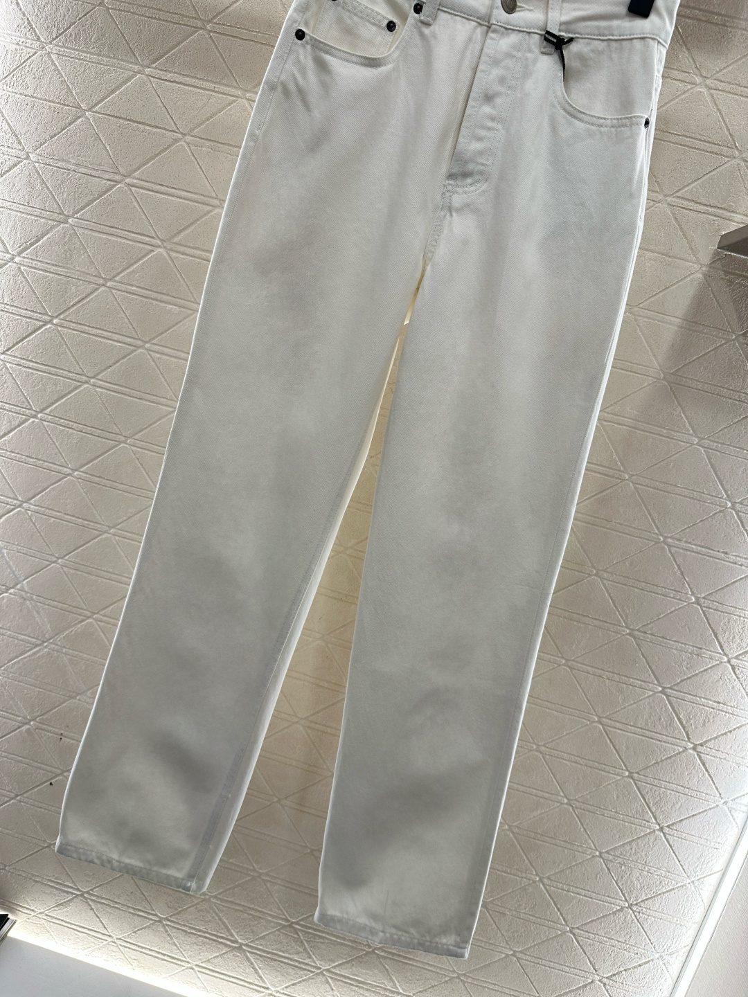 ♥Celin*♥2026新品上架 皮牌牛仔直筒长裤定制YB斜纹棉牛仔材质，质感高级，挺括有型，高腰系扣直