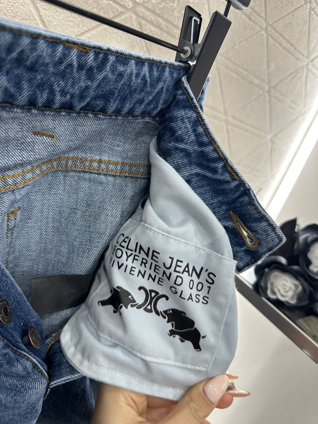 ♥Celin*♥2026新品上架 皮牌牛仔直筒长裤定制YB斜纹棉牛仔材质，质感高级，挺括有型，高腰系扣直