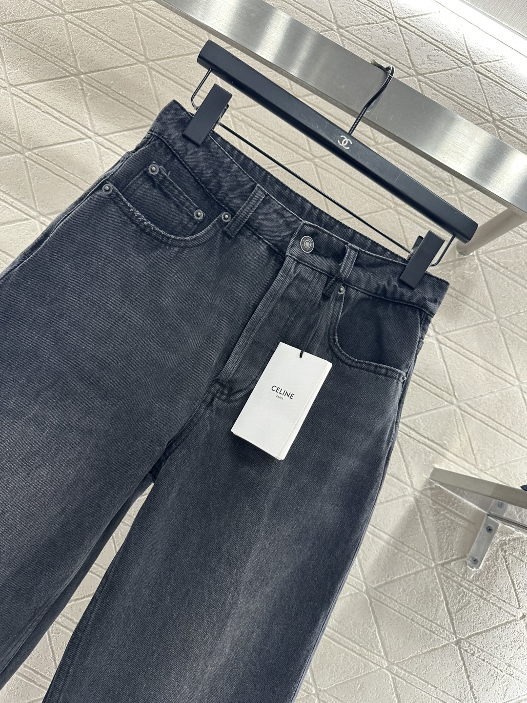 ♥Celin*♥2026新品上架 皮牌牛仔直筒长裤定制YB斜纹棉牛仔材质，质感高级，挺括有型，高腰系扣直