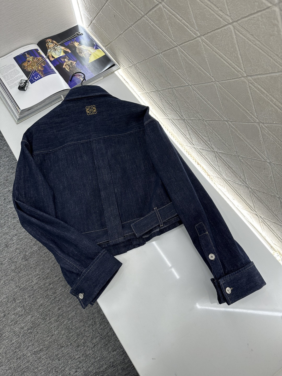 ♥Loew*♥2025新品上架 牛仔衬衫腰带阔腿长裤套装定制YB牛仔斜纹棉材质，透气性佳，柔软亲肤，翻领