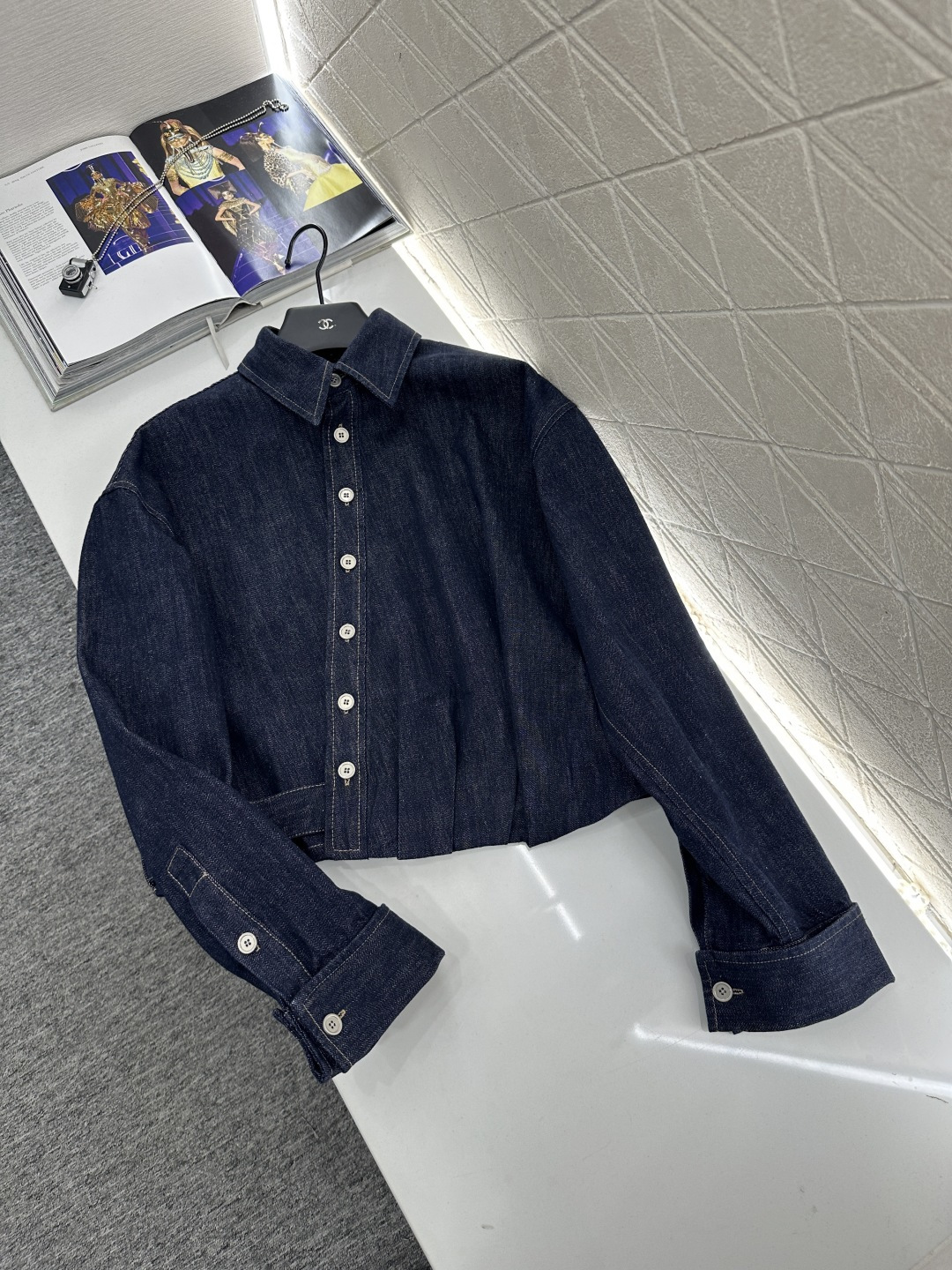 ♥Loew*♥2025新品上架 牛仔衬衫腰带阔腿长裤套装定制YB牛仔斜纹棉材质，透气性佳，柔软亲肤，翻领