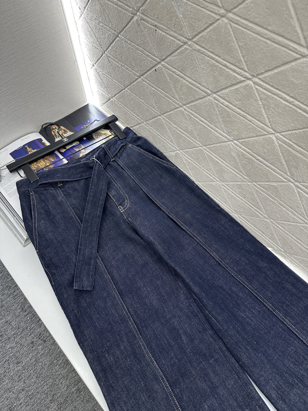 ♥Loew*♥2025新品上架 牛仔衬衫腰带阔腿长裤套装定制YB牛仔斜纹棉材质，透气性佳，柔软亲肤，翻领