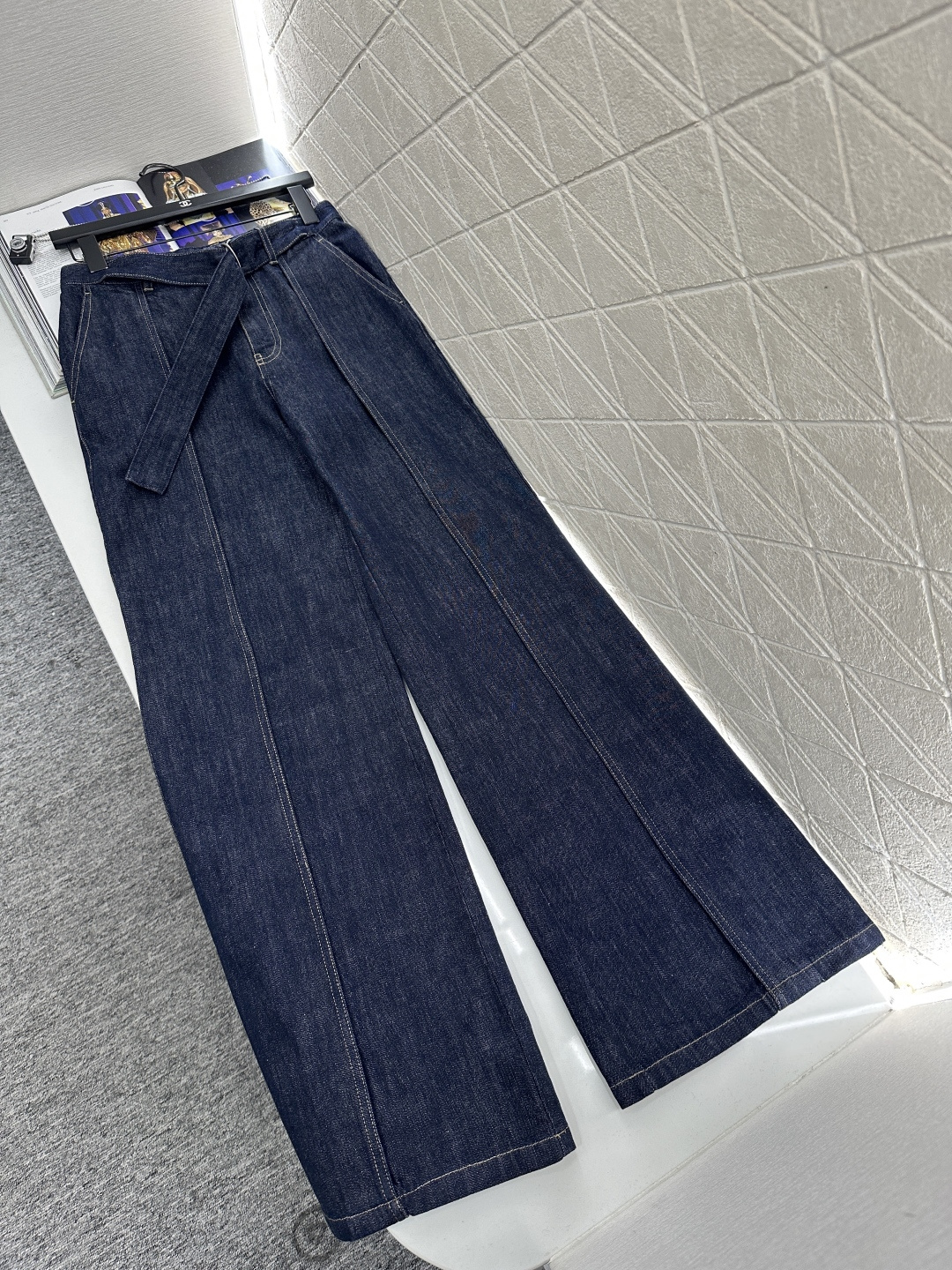 ♥Loew*♥2025新品上架 牛仔衬衫腰带阔腿长裤套装定制YB牛仔斜纹棉材质，透气性佳，柔软亲肤，翻领