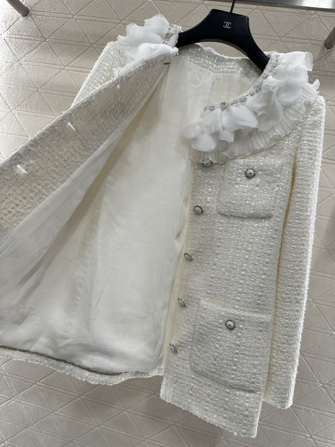 ♥Chane*♥2026新品上架 层叠花边洋装外套定制YB进口粗纺羊毛呢材质，质感高级，品相十足，翻领洋