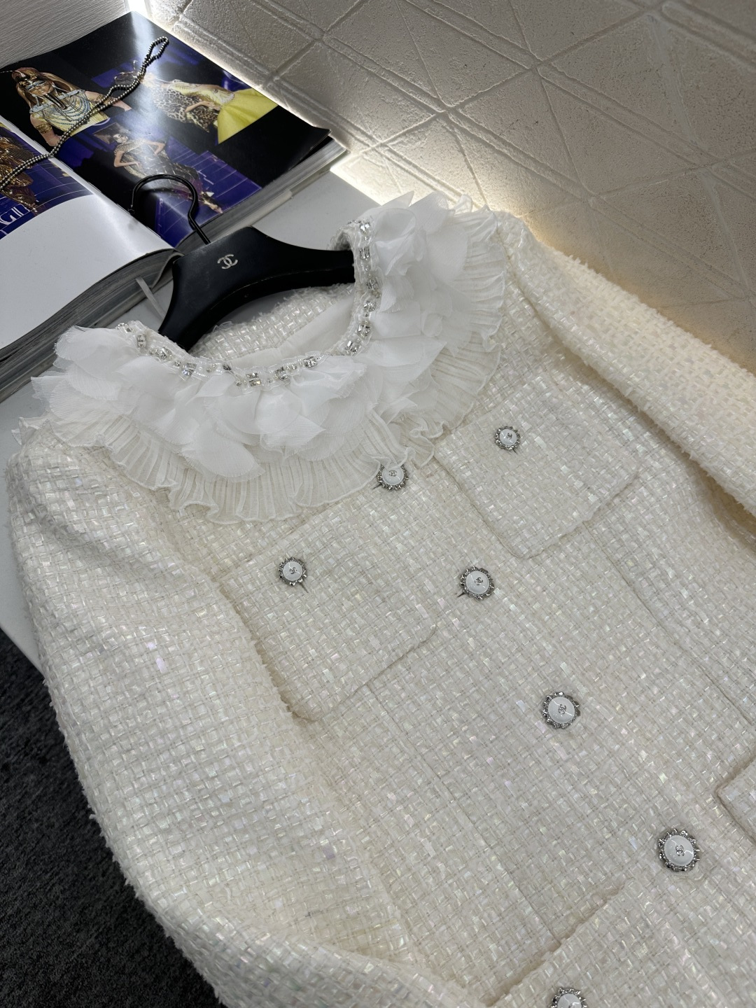 ♥Chane*♥2026新品上架 层叠花边洋装外套定制YB进口粗纺羊毛呢材质，质感高级，品相十足，翻领洋