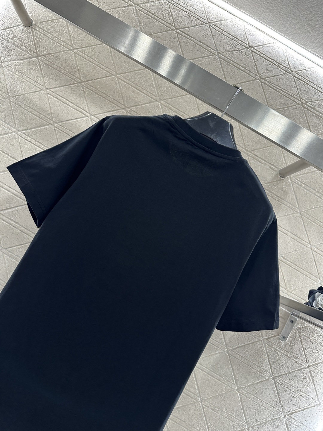 ♥Celin*♥2026新品上架 刺绣钉珠徽标𝑇恤定制YB丝光全棉材质，透气舒适，质感十足，常规短袖𝑇恤