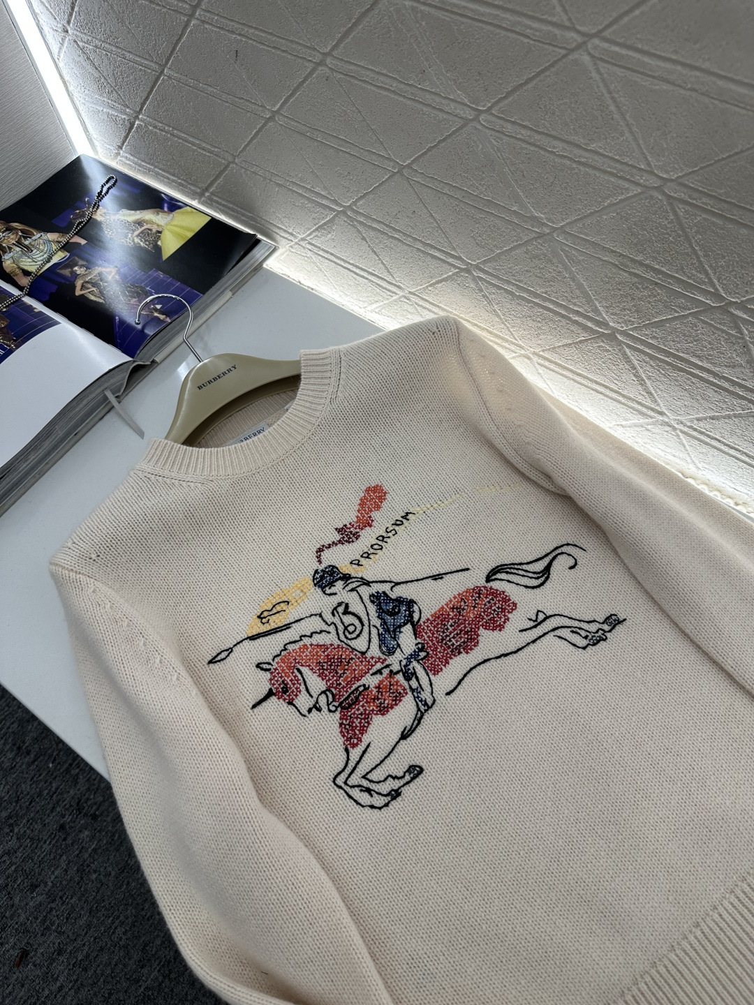 ♥BBR*♥202新品上架 贺岁刺绣战马针织毛衣新年贺岁系列#定制YB羊毛纱线织造，穿搭舒适，质感十足，