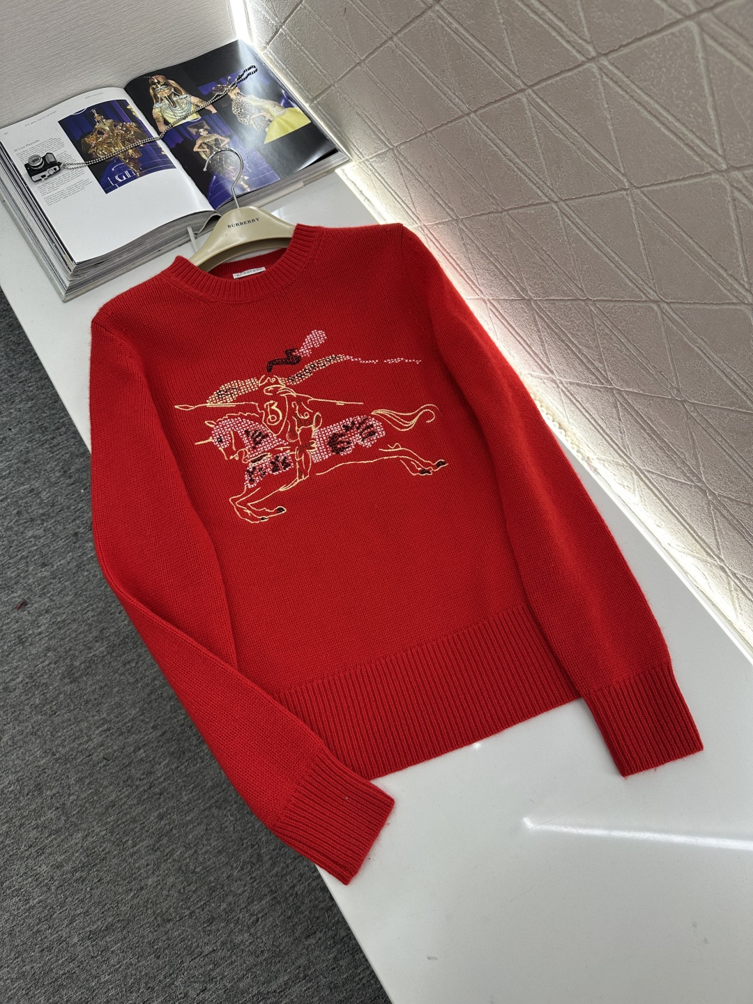 ♥BBR*♥202新品上架 贺岁刺绣战马针织毛衣新年贺岁系列#定制YB羊毛纱线织造，穿搭舒适，质感十足，