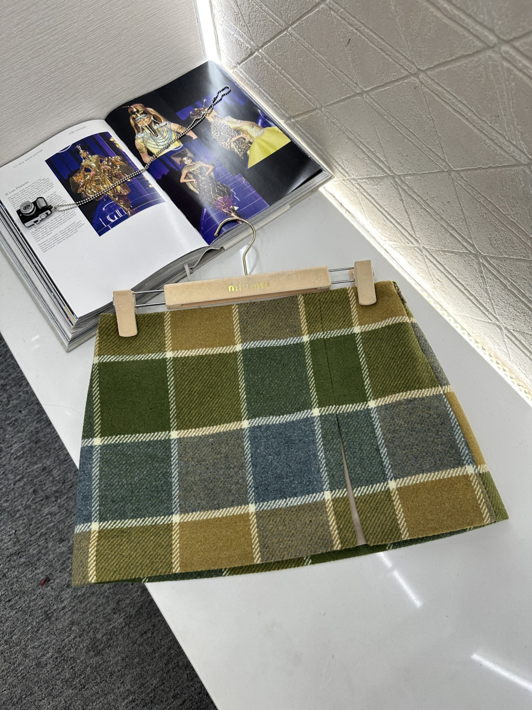 ♥Miumi*♥2025新品上架 格纹毛呢棉服外套短裙套装定制YB进口百分百初剪羊毛材质，肌理明显，挺括