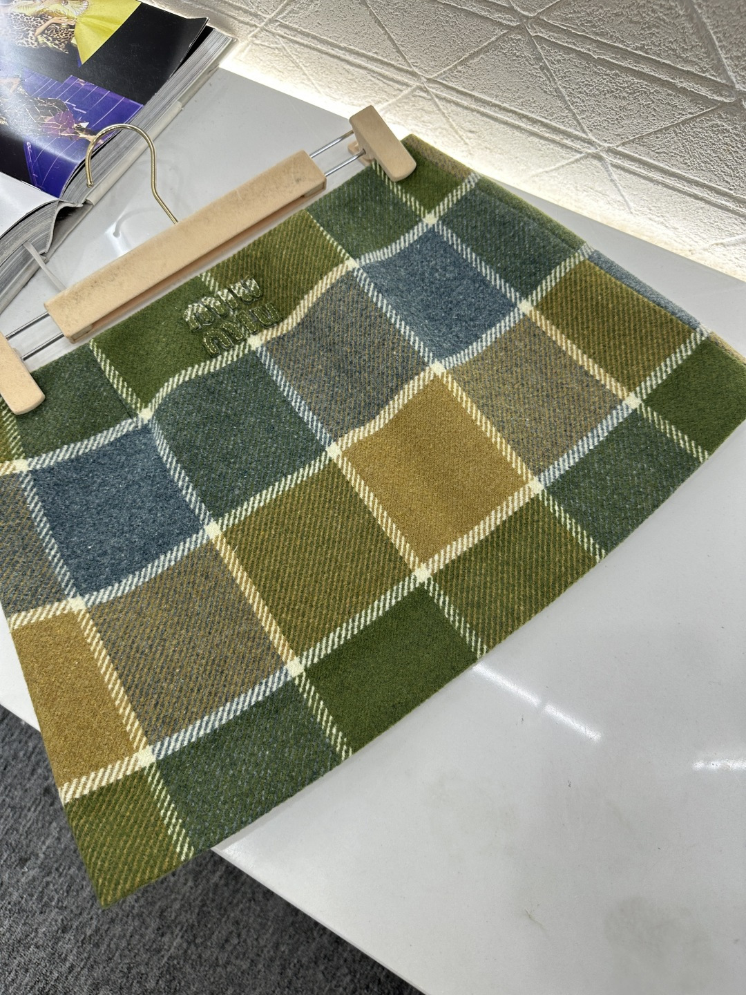 ♥Miumi*♥2025新品上架 格纹毛呢棉服外套短裙套装定制YB进口百分百初剪羊毛材质，肌理明显，挺括