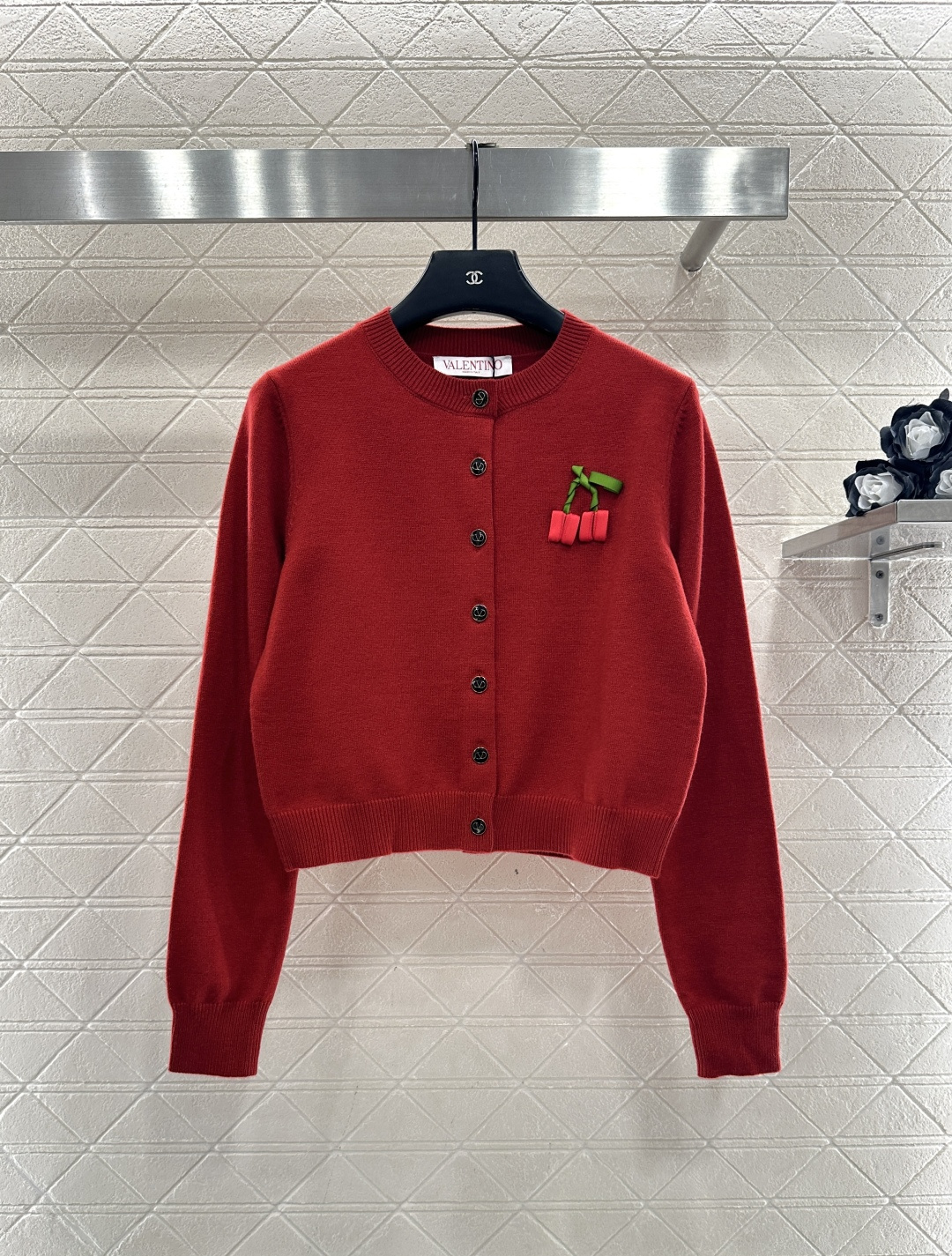 ♥Valentin*♥2026新品上架 立体樱桃🍒圆领针织开衫定制YB羊毛针织材质，质感高级，舒适柔软，