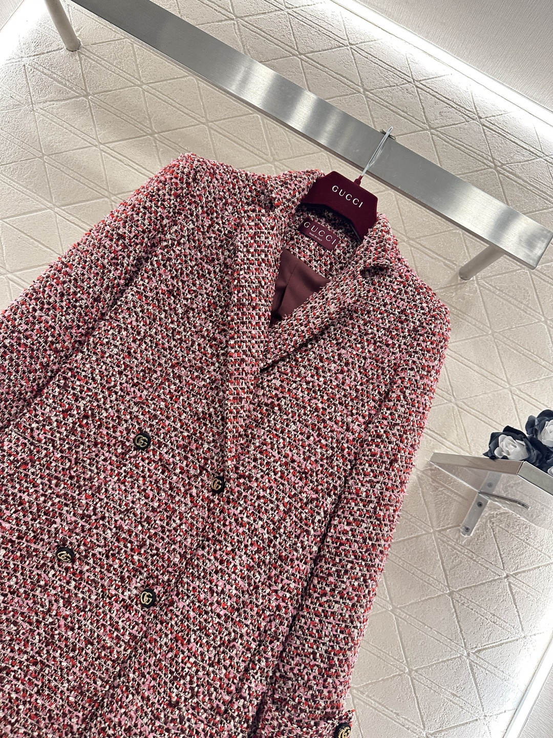 ♥Gucc*♥2026新品上架 格纹粗花呢翻领洋装大衣定制YB进口羊毛呢材质，肌理明显，质感上乘，粗花毛