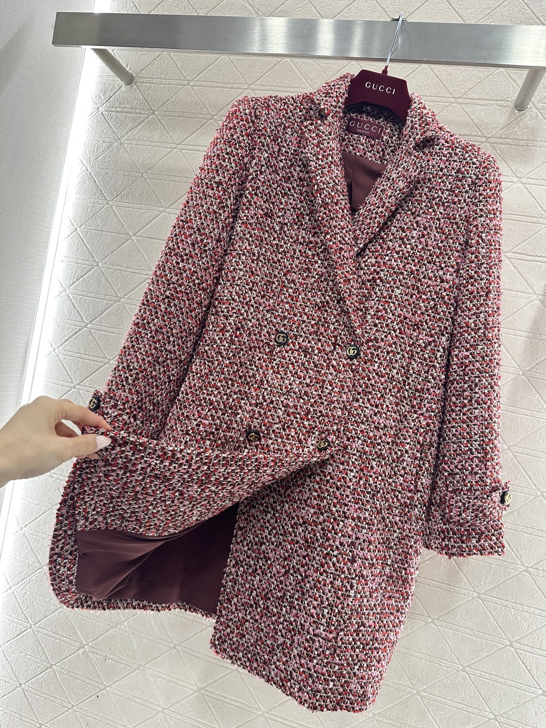 ♥Gucc*♥2026新品上架 格纹粗花呢翻领洋装大衣定制YB进口羊毛呢材质，肌理明显，质感上乘，粗花毛
