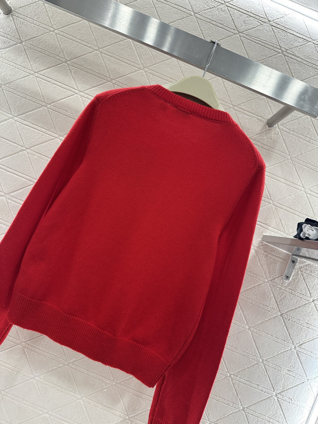 ♥BBR*♥2026新品上架 贺岁水钻圆领针织开衫新年贺岁系列#定制YB羊绒羊毛针织材质，质感高级，舒适