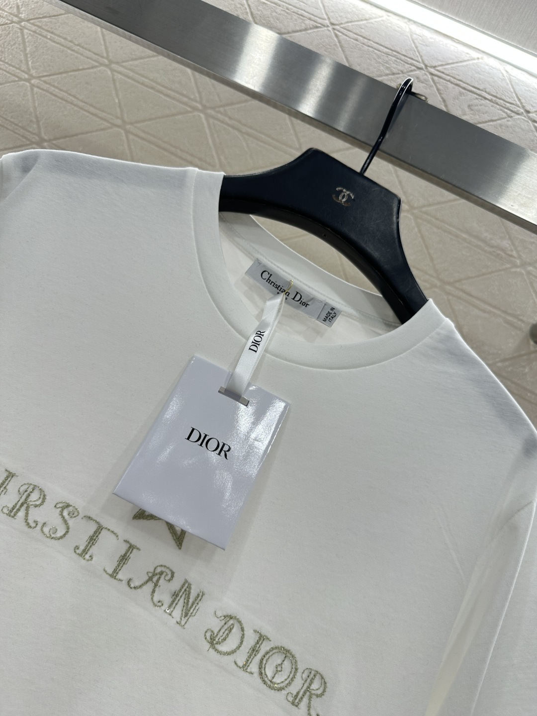 ♥Dio*♥2026新品上架 刺绣亮片徽标𝑇𝑒𝑒定制YB丝光全棉材质，透气舒适，质感十足，常规短袖𝑇恤剪