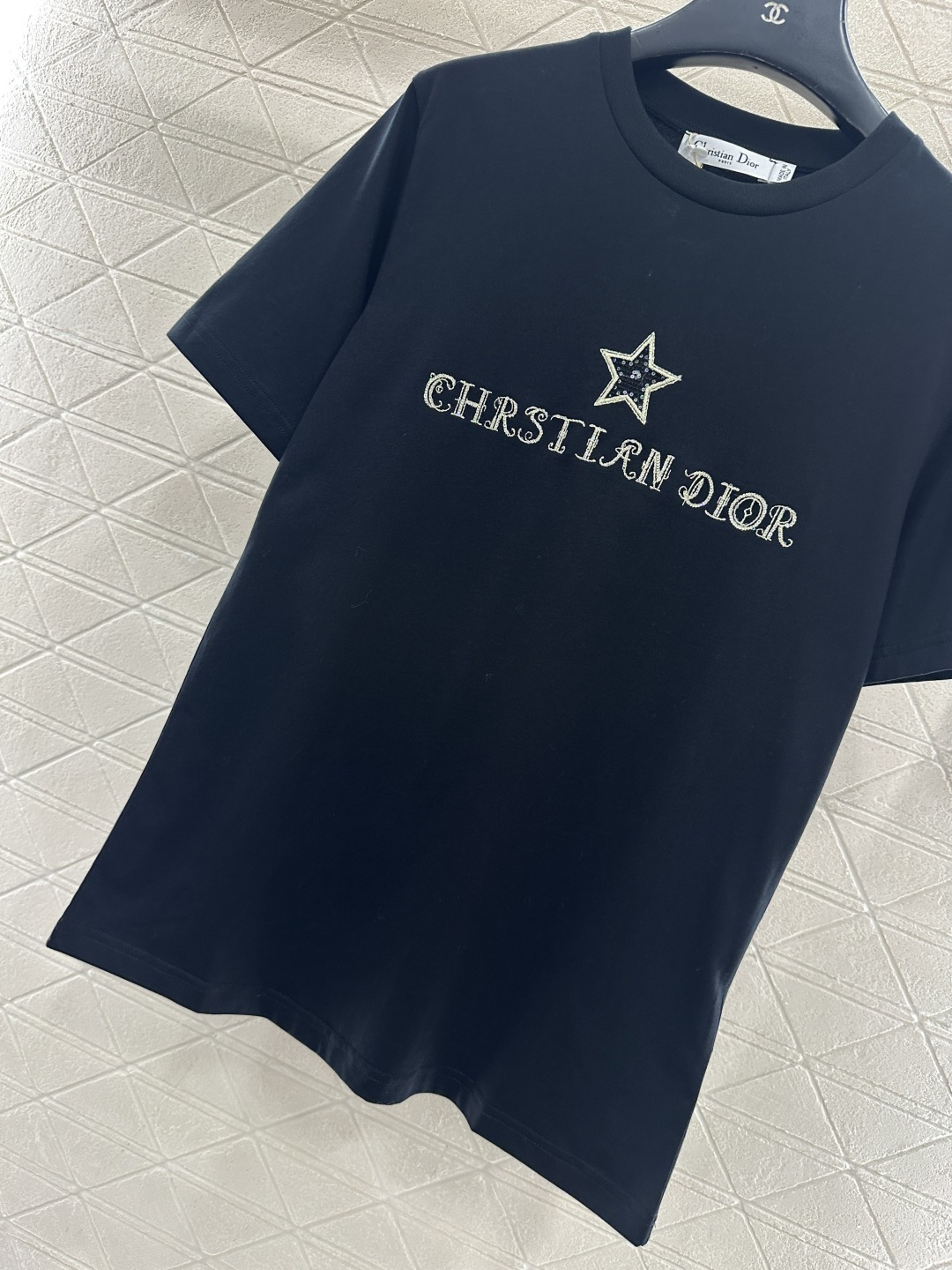 ♥Dio*♥2026新品上架 刺绣亮片徽标𝑇𝑒𝑒定制YB丝光全棉材质，透气舒适，质感十足，常规短袖𝑇恤剪