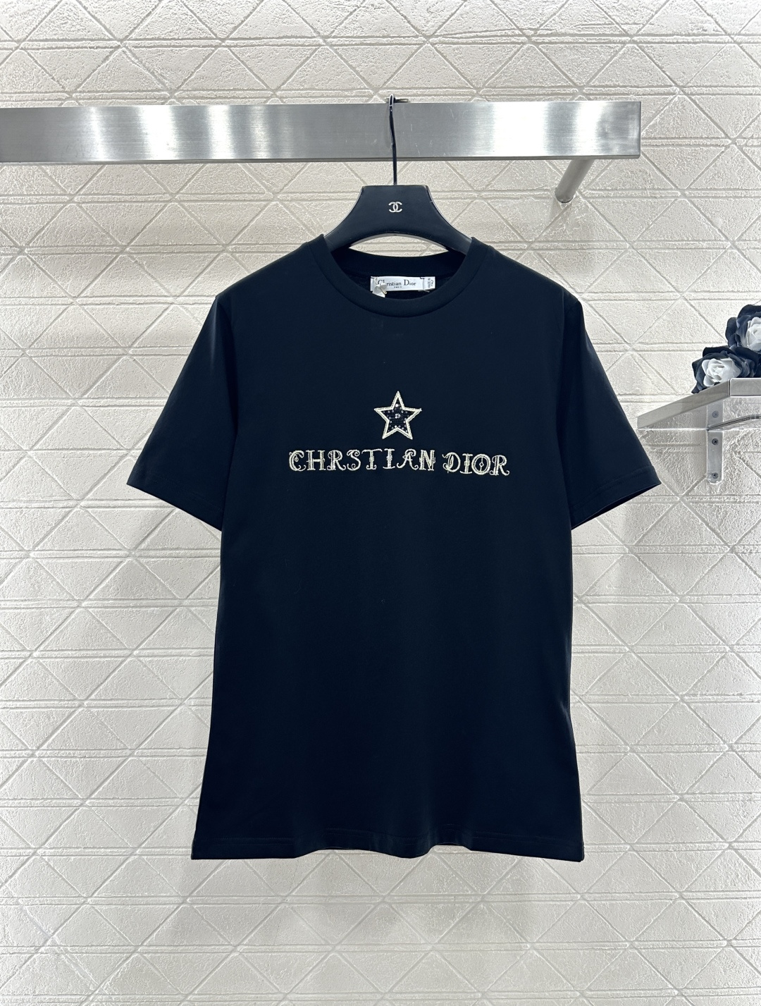 ♥Dio*♥2026新品上架 刺绣亮片徽标𝑇𝑒𝑒定制YB丝光全棉材质，透气舒适，质感十足，常规短袖𝑇恤剪