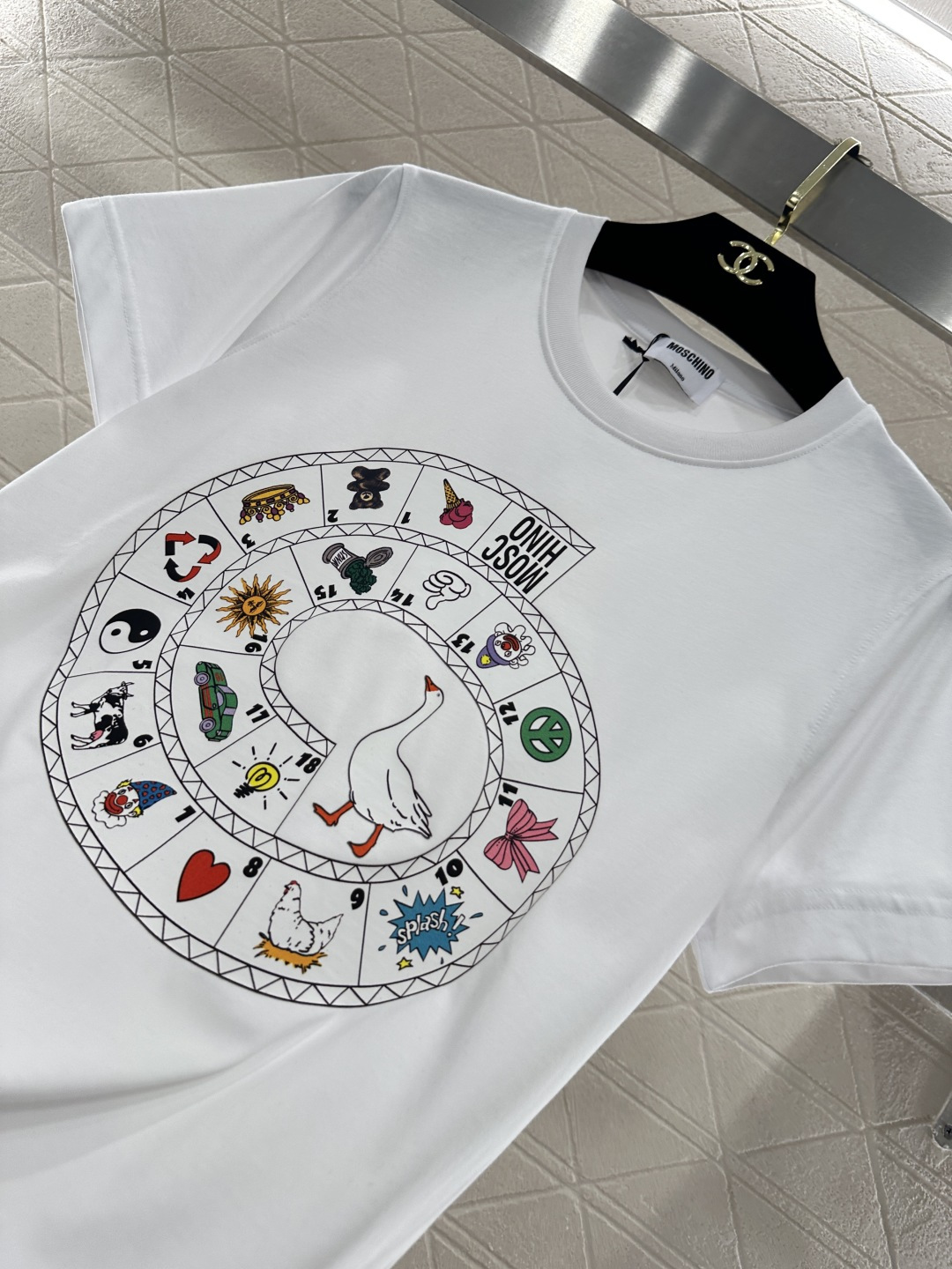 ♥Moachin*♥2026新品上架 圆领印花螺纹𝑇𝑒𝑒定制YB丝光全棉材质，透气舒适，质感十足，常规短