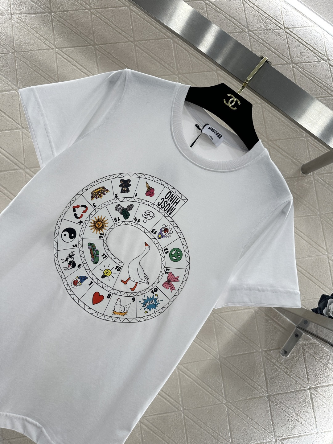 ♥Moachin*♥2026新品上架 圆领印花螺纹𝑇𝑒𝑒定制YB丝光全棉材质，透气舒适，质感十足，常规短