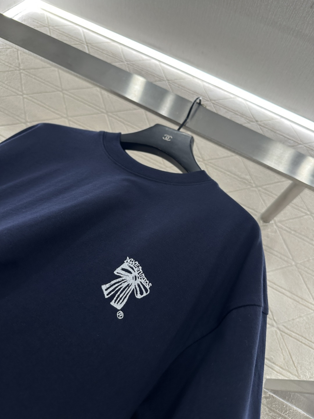 ♥Acne atudio*♥2026新品上架 圆领印花蝴蝶结徽标𝑇𝑒𝑒定制YB原生全棉材质，透气舒适，质