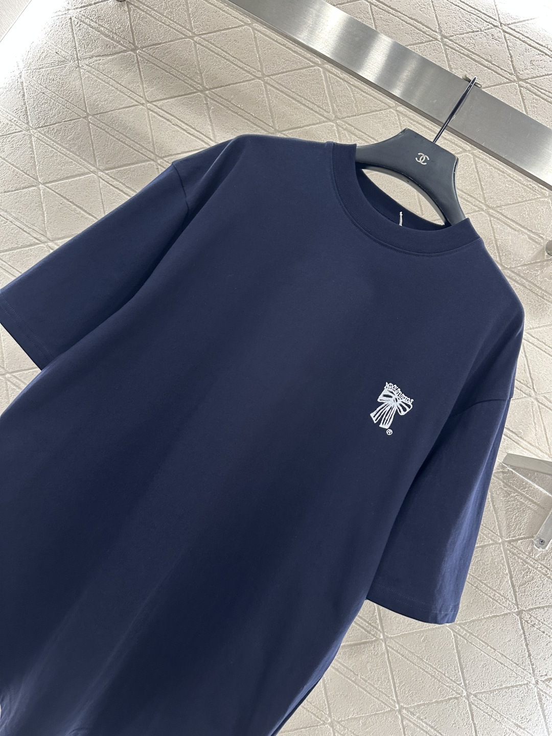 ♥Acne atudio*♥2026新品上架 圆领印花蝴蝶结徽标𝑇𝑒𝑒定制YB原生全棉材质，透气舒适，质