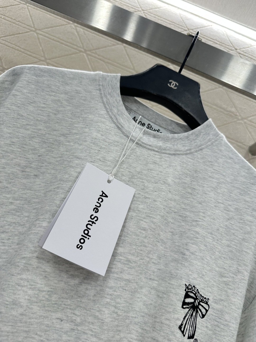 ♥Acne atudio*♥2026新品上架 圆领印花蝴蝶结徽标𝑇𝑒𝑒定制YB原生全棉材质，透气舒适，质