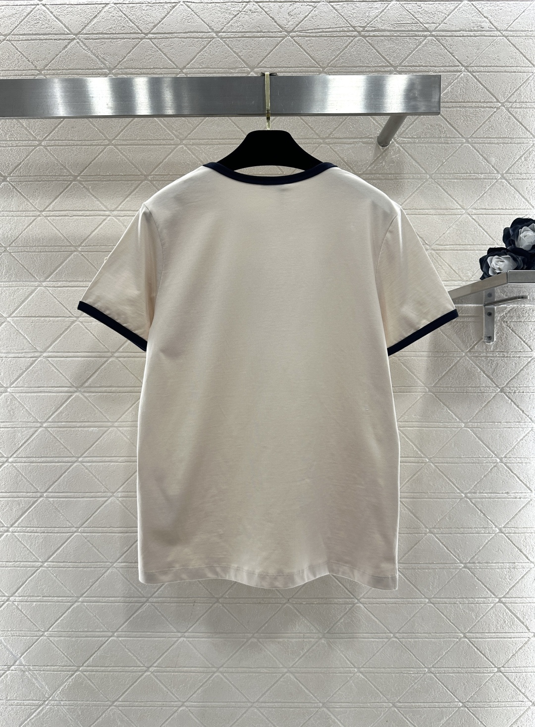 ♥Moncle*♥2026新品上架 螺纹撞色圆领徽标𝑇𝑒𝑒定制YB原生全棉材质，柔软亲肤，舒适有型，常规