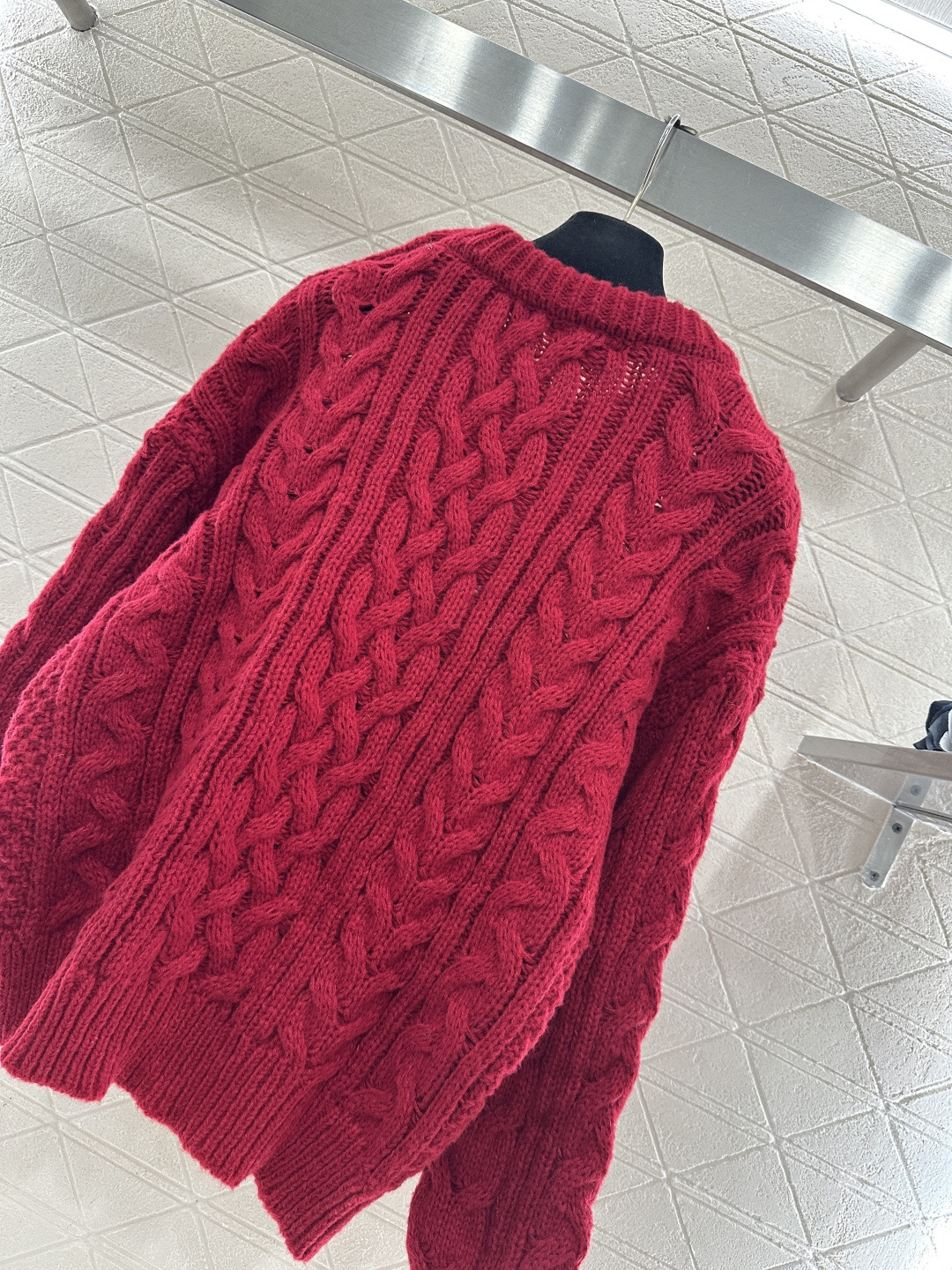 ♥Chane*♥2026新品上架 麻花针织套头毛衣定制YB羊毛纱线织造，穿搭舒适，质感十足，圆领宽松套头