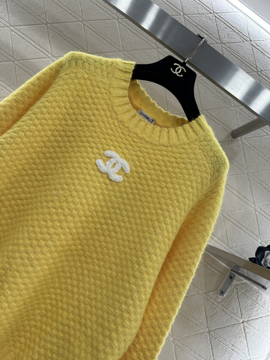 ♥Chane*♥2026新品上架 华夫纹针织套头毛衣定制YB羊毛纱线织造，穿搭舒适，质感十足，圆领宽松套