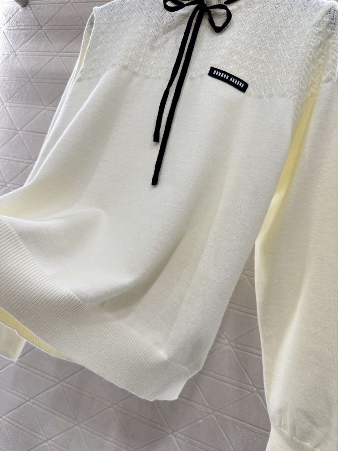 ♥Miumi*♥2026新品上架 蝴蝶结花苞领针织套头毛衣定制YB羊毛纱线织造，穿搭舒适，质感十足，小立