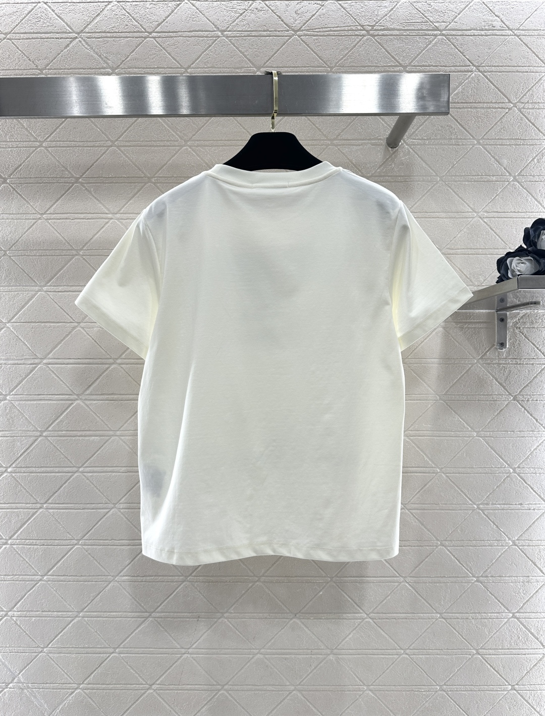 ♥Dio*♥2026新品上架 圆领字母徽标𝑇𝑒𝑒定制YB丝光全棉材质，透气舒适，质感十足，常规短袖𝑇恤剪