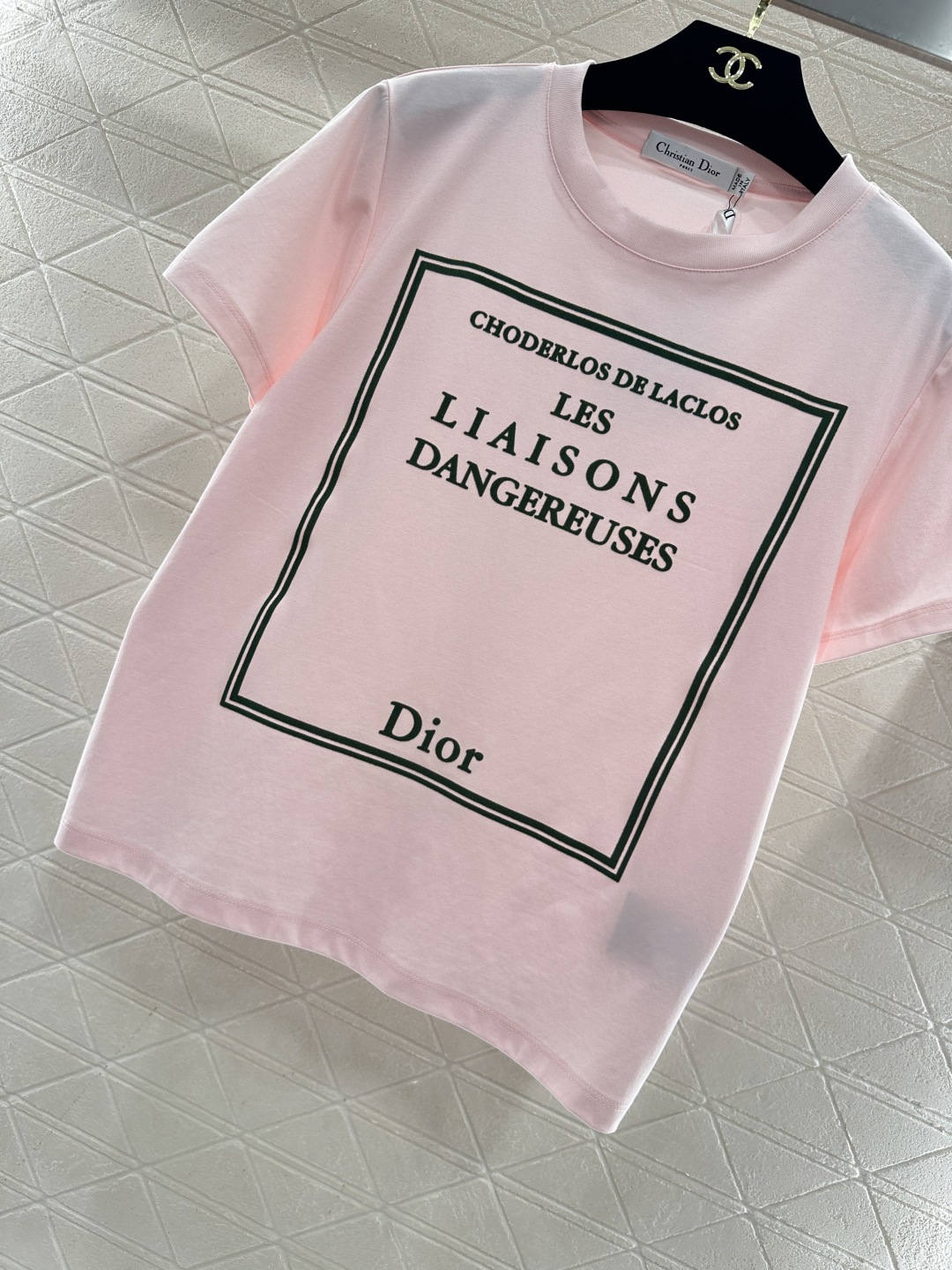 ♥Dio*♥2026新品上架 圆领字母徽标𝑇𝑒𝑒定制YB丝光全棉材质，透气舒适，质感十足，常规短袖𝑇恤剪