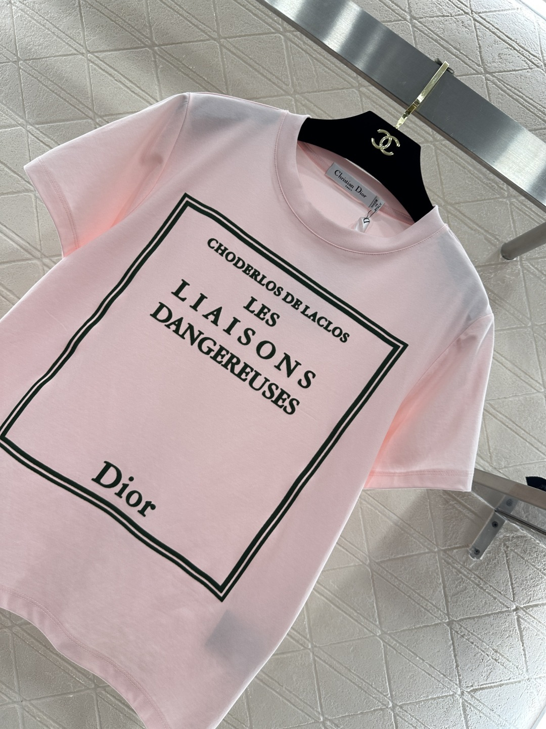 ♥Dio*♥2026新品上架 圆领字母徽标𝑇𝑒𝑒定制YB丝光全棉材质，透气舒适，质感十足，常规短袖𝑇恤剪