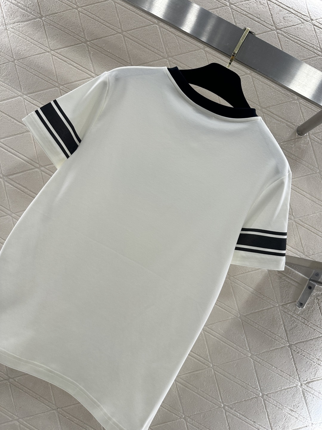 ♥Celin*♥2026新品上架 圆领字母徽标𝑇𝑒𝑒定制YB丝光全棉材质，透气舒适，质感十足，常规短袖𝑇