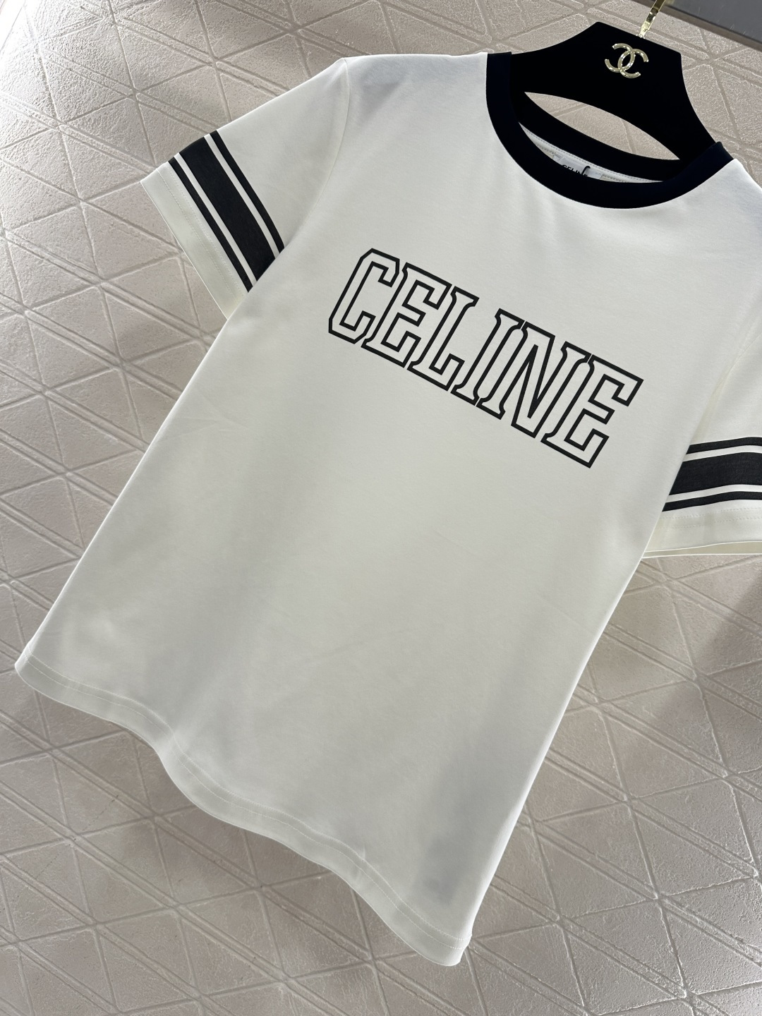 ♥Celin*♥2026新品上架 圆领字母徽标𝑇𝑒𝑒定制YB丝光全棉材质，透气舒适，质感十足，常规短袖𝑇