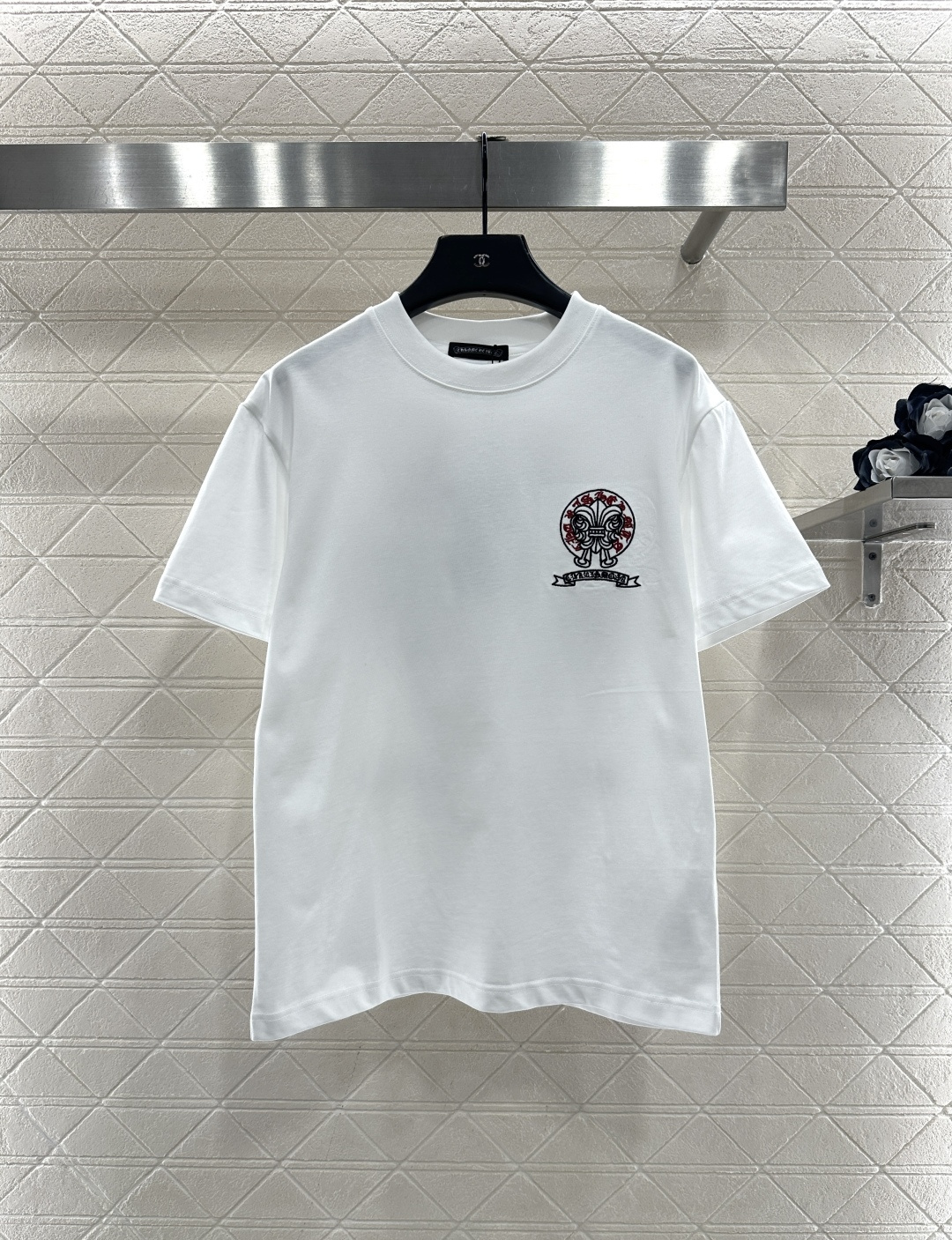♥Chrome hear*♥2026新品上架 圆领刺绣撞色徽标𝑇𝑒𝑒定制YB原生全棉材质，透气舒适，质感