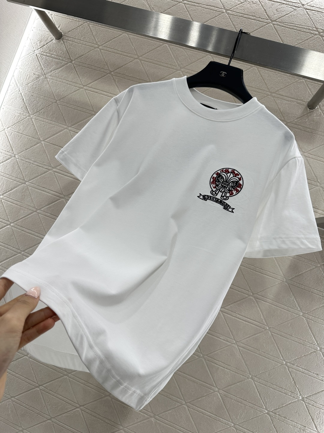 ♥Chrome hear*♥2026新品上架 圆领刺绣撞色徽标𝑇𝑒𝑒定制YB原生全棉材质，透气舒适，质感