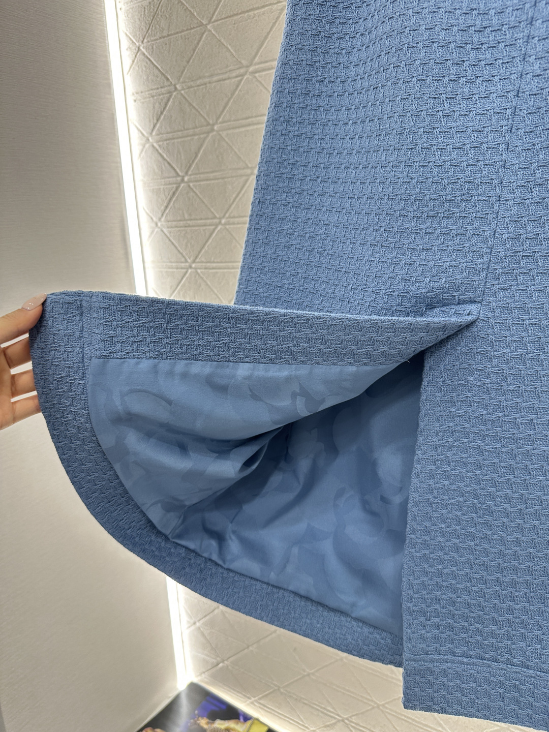 ♥Chane*♥2026新品上架 翻领短款外套半裙套装定制YB进口粗纺棉毛呢材质，质感高级，编织肌理呈现