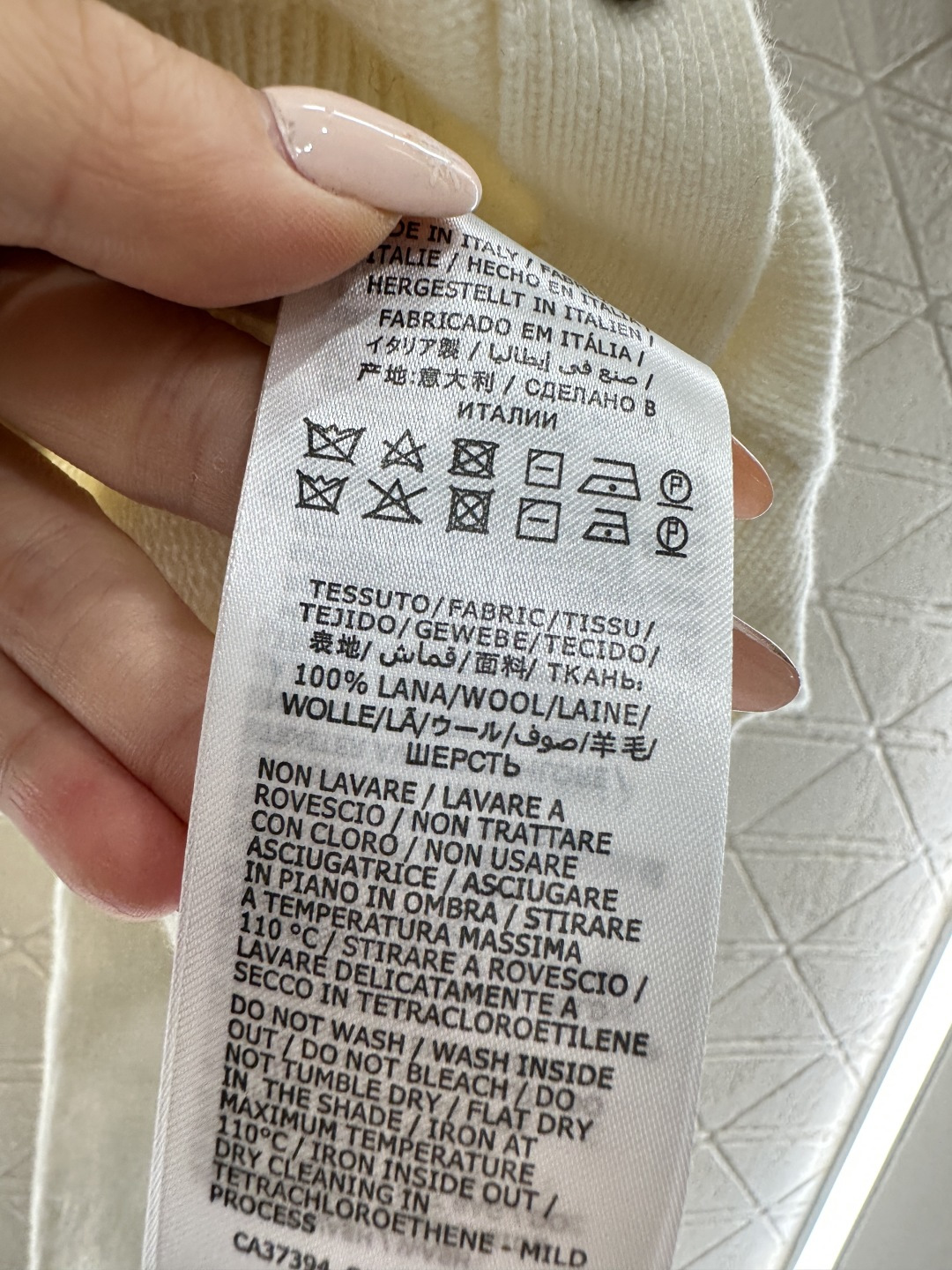 ♥Gucc*♥2026新品上架 链条口袋针织开衫定制YB羊毛纱线织造，密度细针织造，清晰毛感肌理，舒适亲